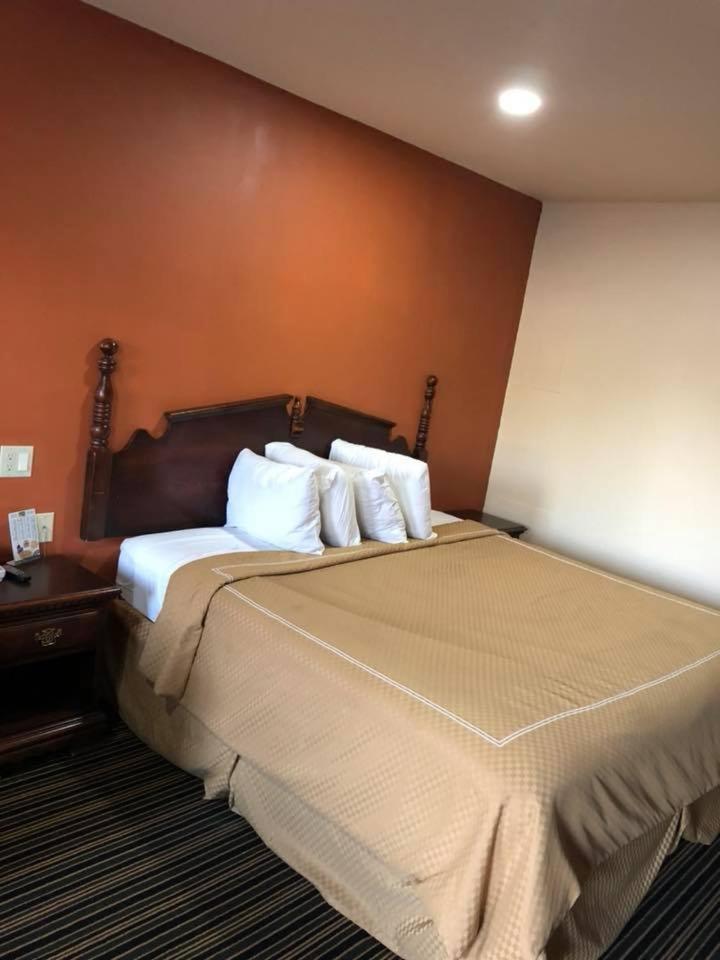 Scottish Inn And Suites Perry Exteriér fotografie