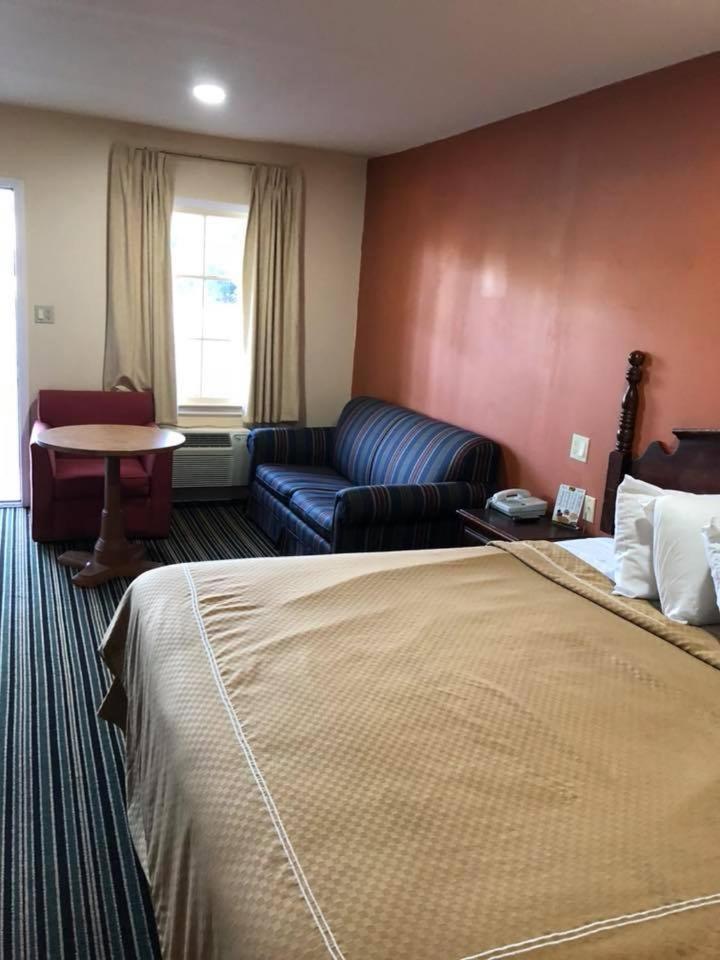 Scottish Inn And Suites Perry Exteriér fotografie